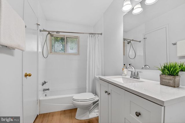 4401 FERRARA DR, Silver Spring, MD 20906