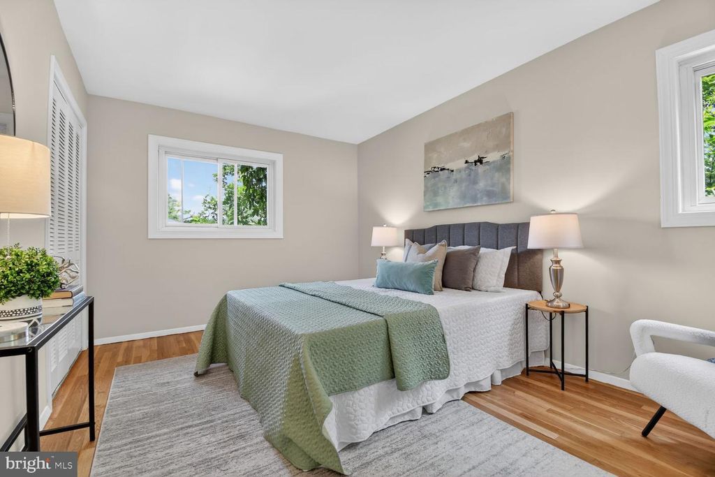 Image 14 of property listing at 4401 FERRARA DR, Silver Spring, MD 20906