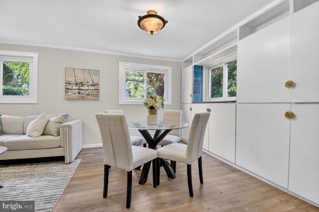 Image 7 of property listing at 4401 FERRARA DR, Silver Spring, MD 20906