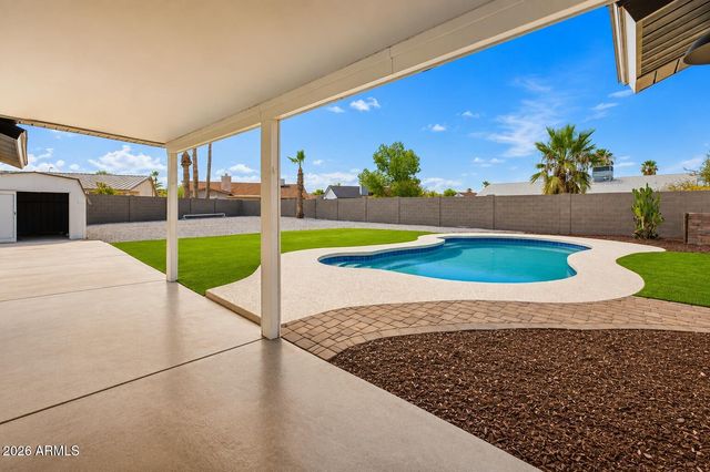 619 N SUN MEADOWS Avenue, Chandler, AZ 85226