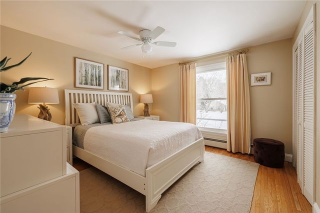 9 Bromley Road, Pittsford, NY 14534