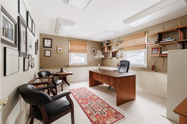 9 Bromley Road, Pittsford, NY 14534