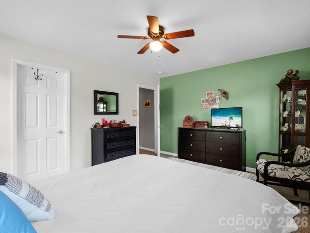 8 Mallard Run Drive, Arden, NC 28704