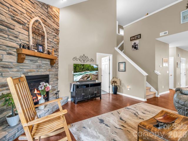 8 Mallard Run Drive, Arden, NC 28704