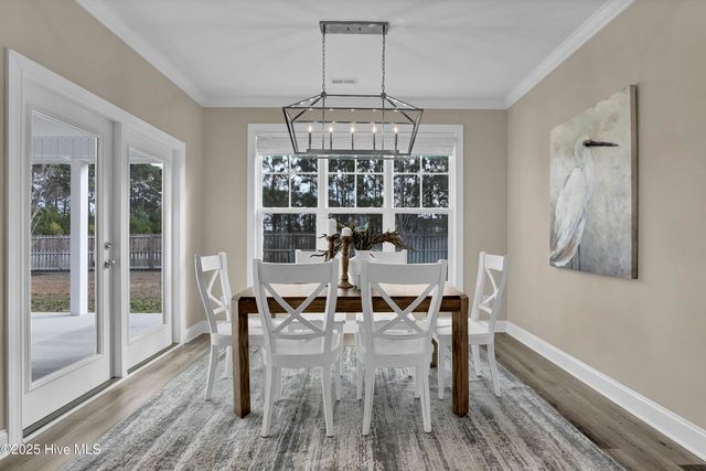 102 E Yellow Lois Drive, Hampstead, NC 28443