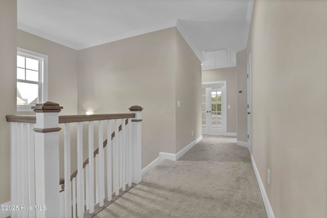 102 E Yellow Lois Drive, Hampstead, NC 28443