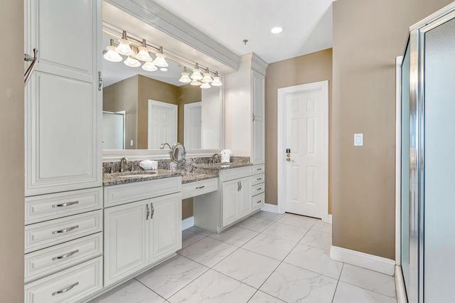 1272 Scenic Gulf Drive UNIT 704, Miramar Beach, FL 32550