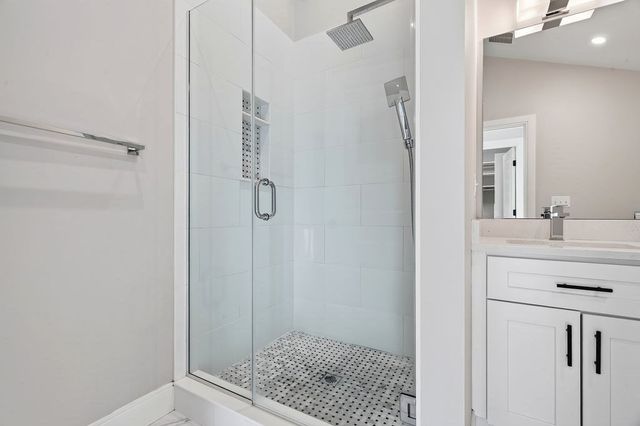 123-125 Centre Street 4, Boston, MA 02124