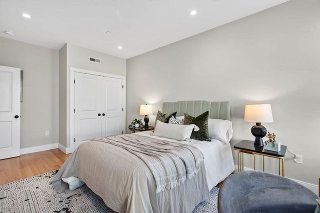 123-125 Centre Street 4, Boston, MA 02124