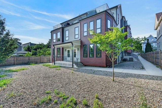 123-125 Centre Street 4, Boston, MA 02124