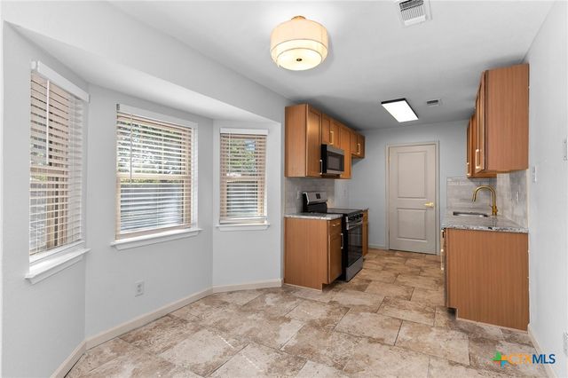 1808 Moonlight Drive, Killeen, TX 76543