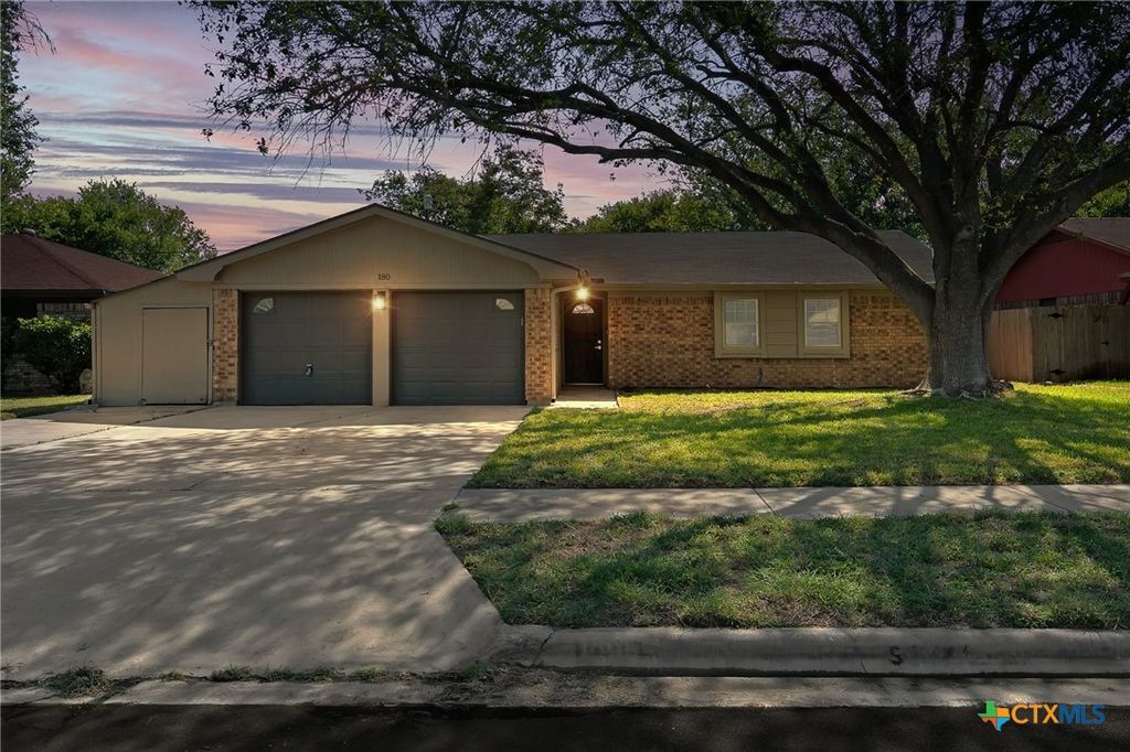 1808 Moonlight Drive, Killeen, TX 76543