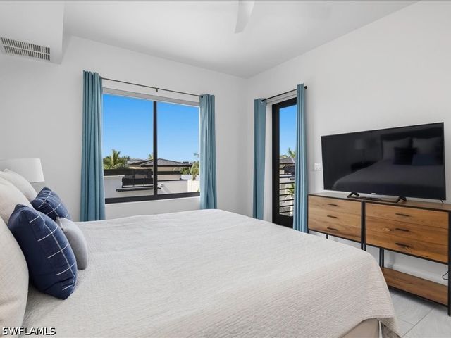 1111 Central AVE 409, Naples, FL 34102