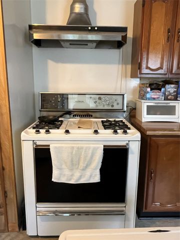 400 Edgefield Drive, Garland, TX 75040