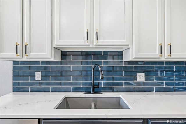 10290 W 55th Lane 106, Arvada, CO 80002
