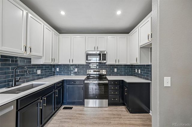 10290 W 55th Lane 106, Arvada, CO 80002