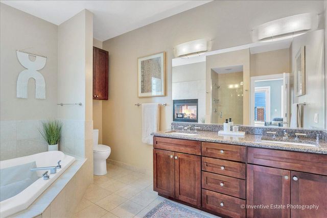 2147 N Talman Avenue 3, Chicago, IL 60647