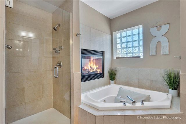 2147 N Talman Avenue 3, Chicago, IL 60647