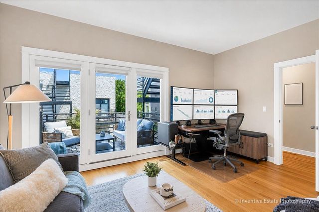 2147 N Talman Avenue 3, Chicago, IL 60647