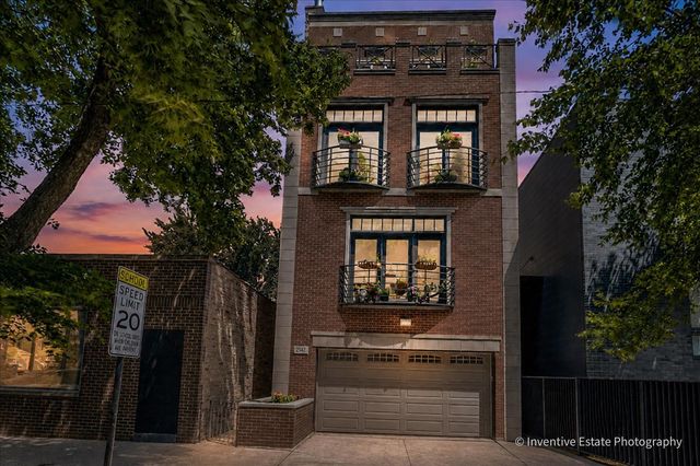 2147 N Talman Avenue 3, Chicago, IL 60647