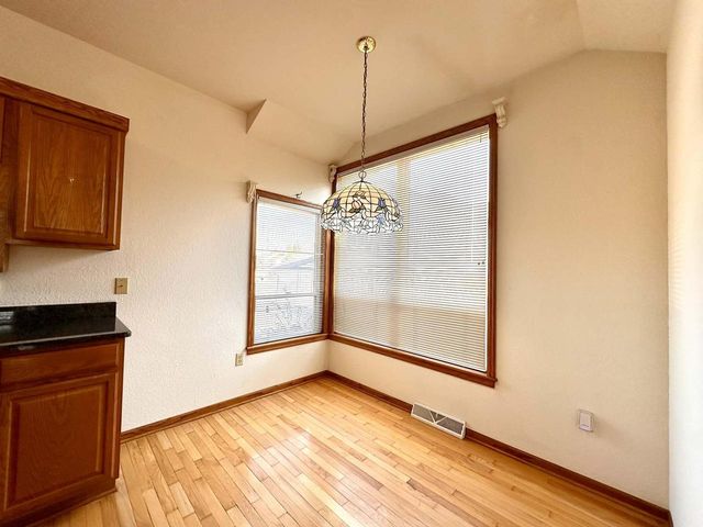 14305 W Lenox DRIVE, New Berlin, WI 53151