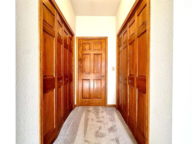 14305 W Lenox DRIVE, New Berlin, WI 53151