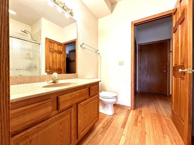 14305 W Lenox DRIVE, New Berlin, WI 53151