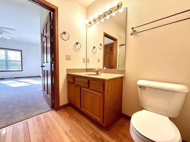 14305 W Lenox DRIVE, New Berlin, WI 53151