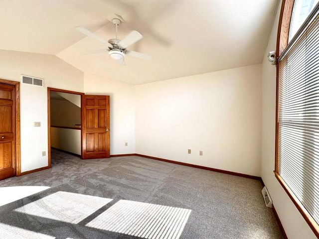 14305 W Lenox DRIVE, New Berlin, WI 53151