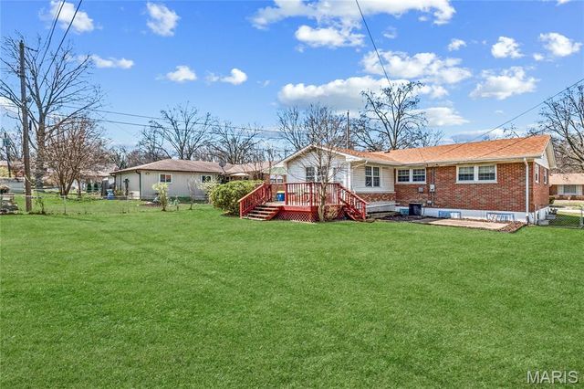 2326 Hennepin Drive, St Louis, MO 63114