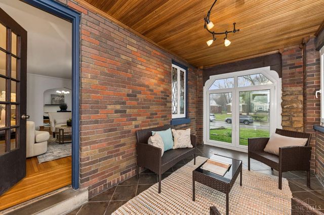 5055 Anderson Place, Cincinnati, OH 45227