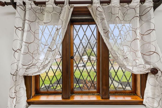 5055 Anderson Place, Cincinnati, OH 45227