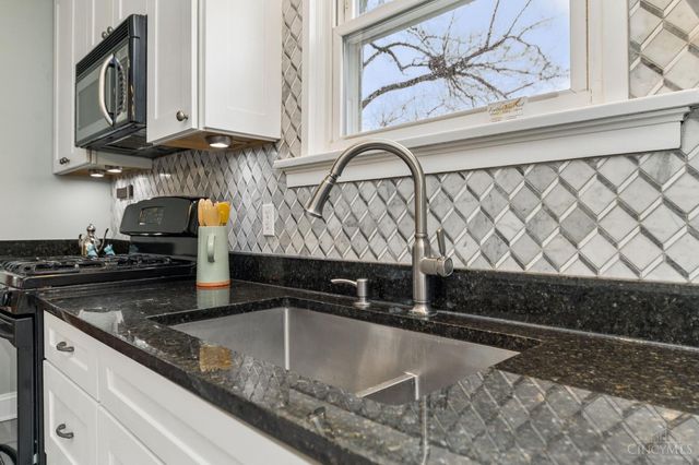 5055 Anderson Place, Cincinnati, OH 45227