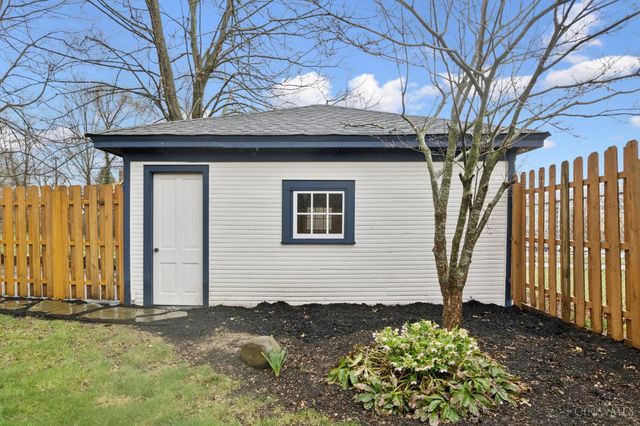 5055 Anderson Place, Cincinnati, OH 45227