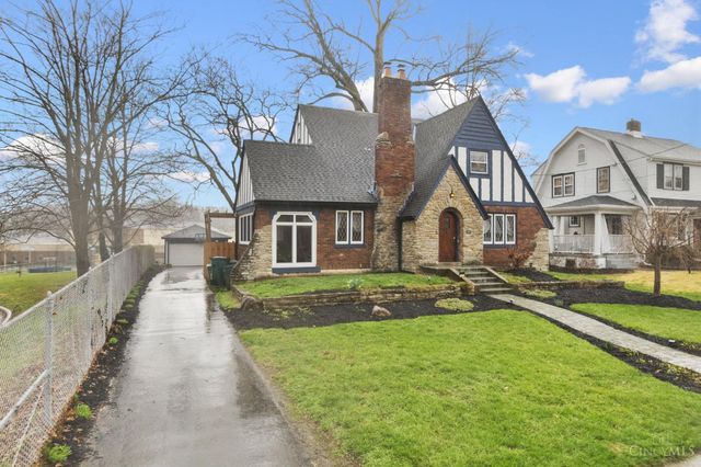 5055 Anderson Place, Cincinnati, OH 45227