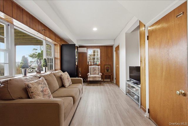 169 Canterbury Road, White Plains, NY 10607