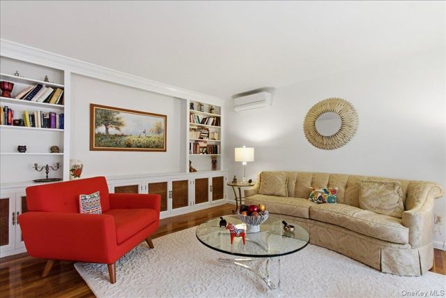 169 Canterbury Road, White Plains, NY 10607