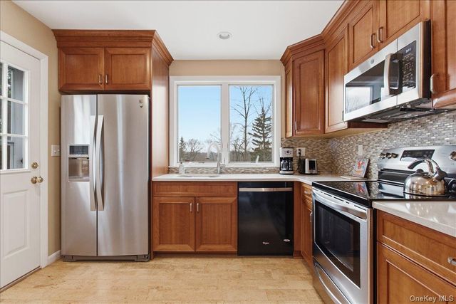 169 Canterbury Road, White Plains, NY 10607