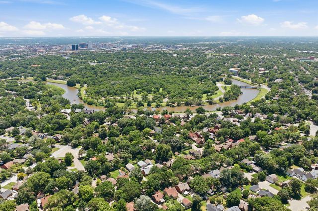 1517 N Coolidge Ave, Wichita, KS 67203