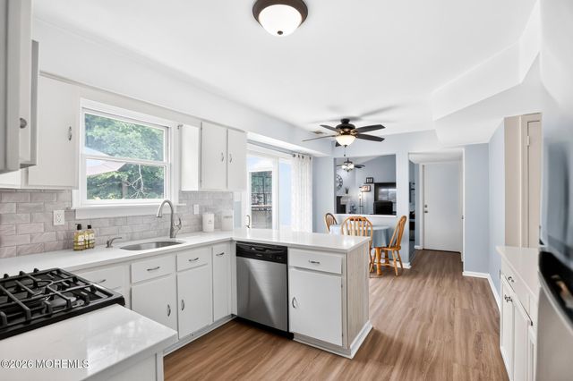 67 Starlight Road, Howell, NJ 07731