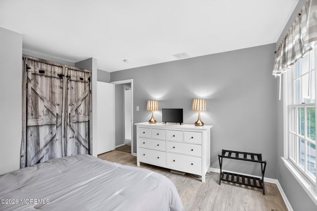 67 Starlight Road, Howell, NJ 07731