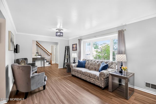 67 Starlight Road, Howell, NJ 07731