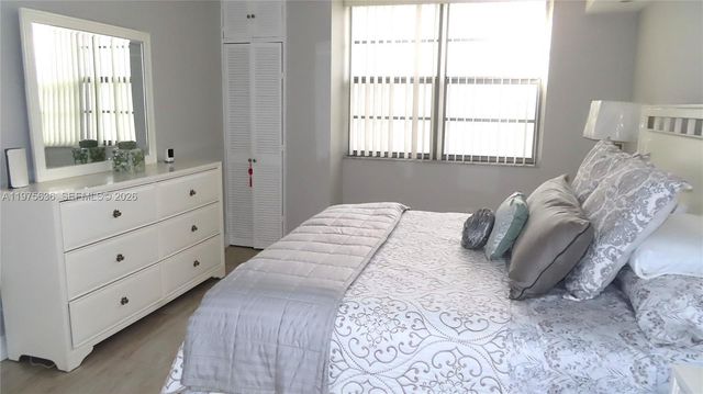 5701 Collins Ave 803, Miami Beach, FL 33140