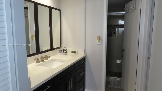 5701 Collins Ave 803, Miami Beach, FL 33140