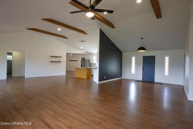 1588 Sunrise Rd, Bonners Ferry, ID 83805