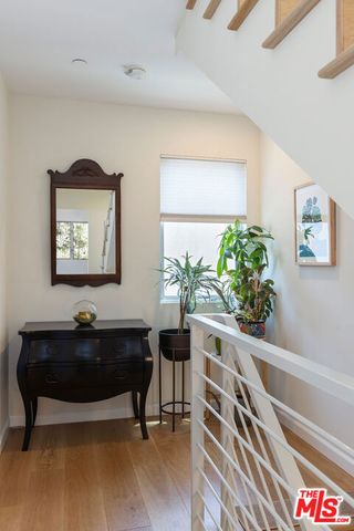 5936 Barton Avenue, Los Angeles, CA 90038