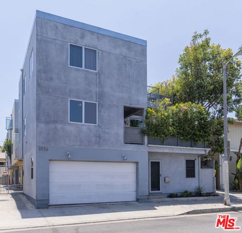 5936 Barton Avenue, Los Angeles, CA 90038