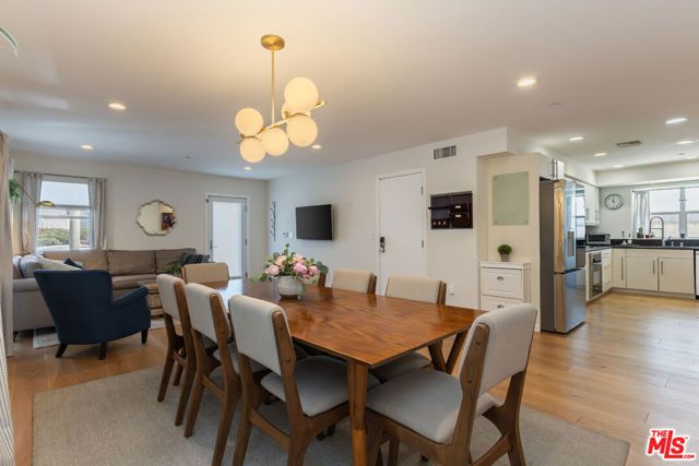 5936 Barton Avenue, Los Angeles, CA 90038