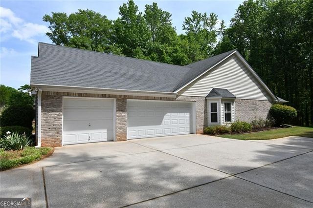 601 Meadowcreek Drive, Jefferson, GA 30549