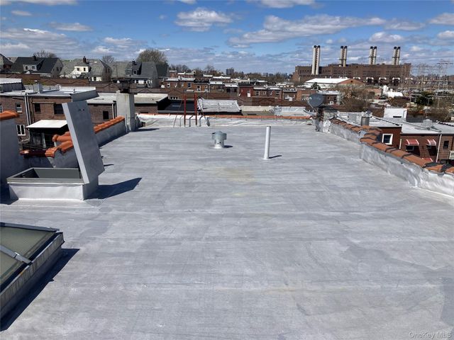 20-14 29th St Astoria, Astoria, NY 11105